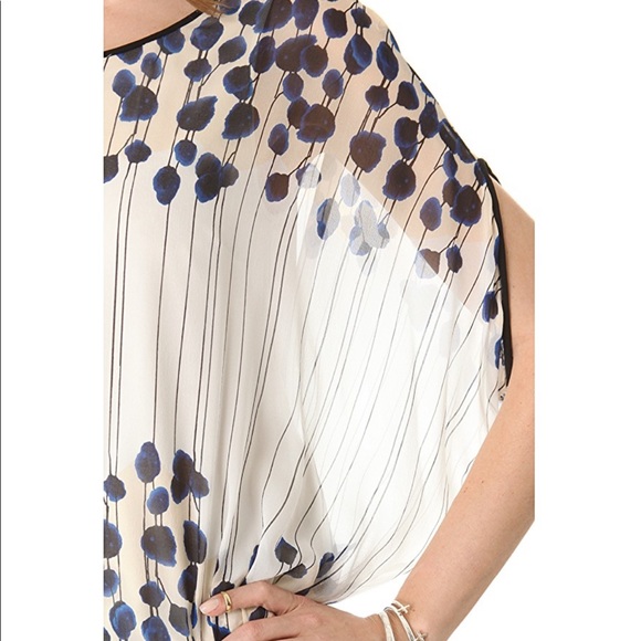 Diane Van Furstenburg Floral silk Robyn top - Picture 3 of 8